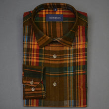 Load image into Gallery viewer, Bucharest - Corduroy Shirt
